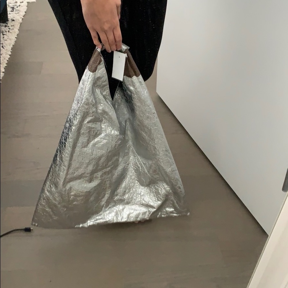 Maison Margiela Japanese Silver Crinkled Bag - Picture 6 of 6